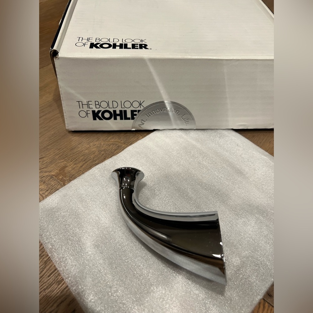 🔹Towel Hook in Polished Chrome